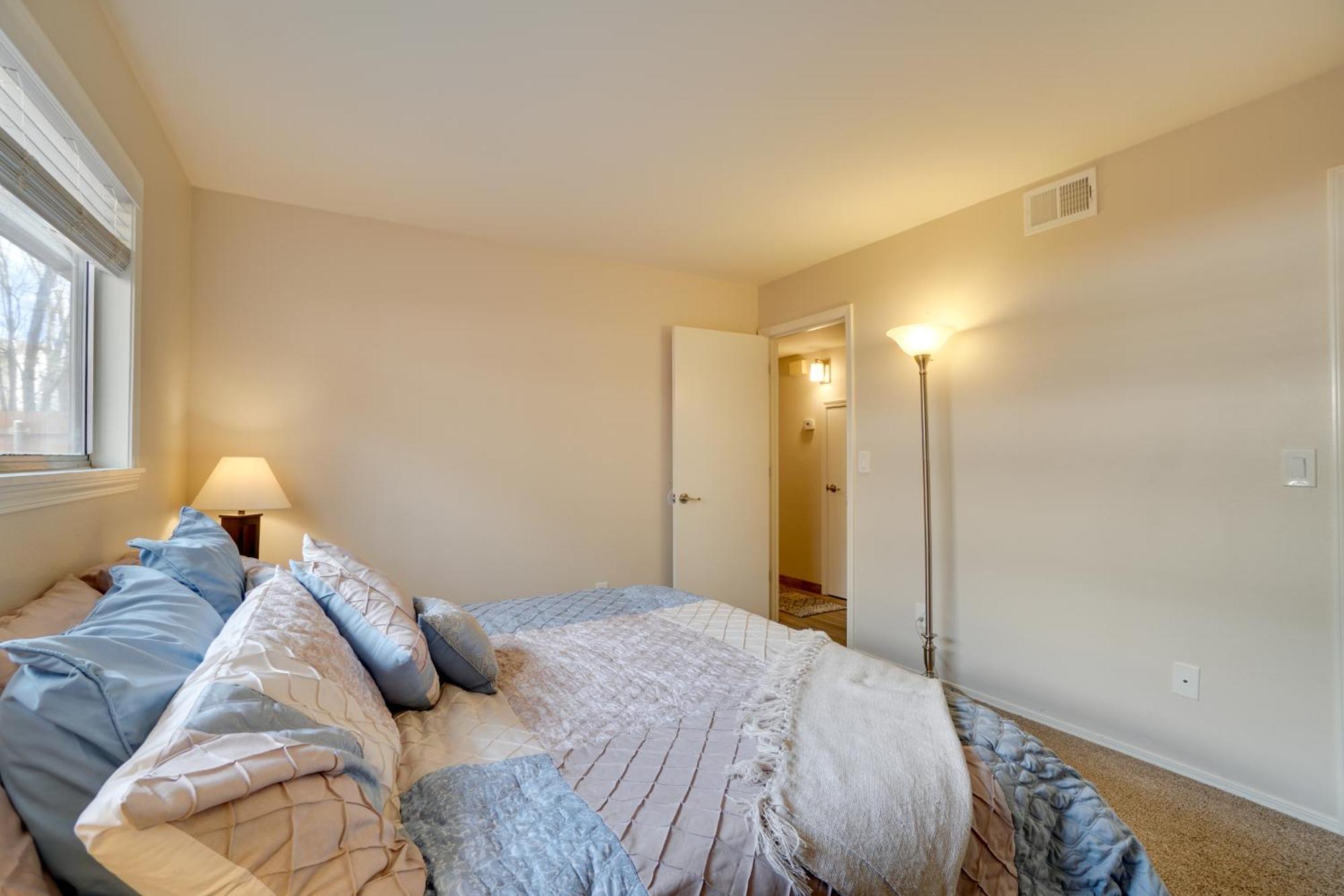 Hébergement de vacances Townhome With Grill About 3 Mi To Downtown! Flagstaff